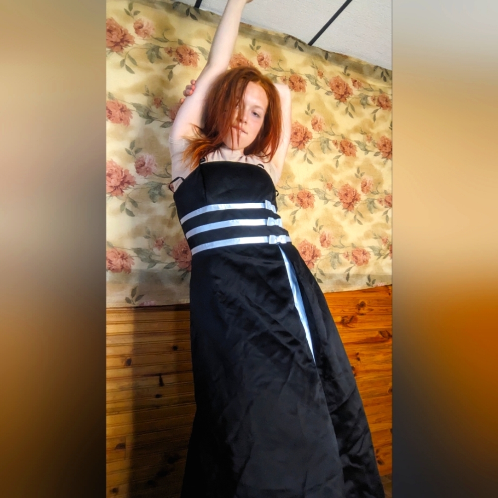 Lesbian prom dress/femmes aren't the only one who can slay a skirt